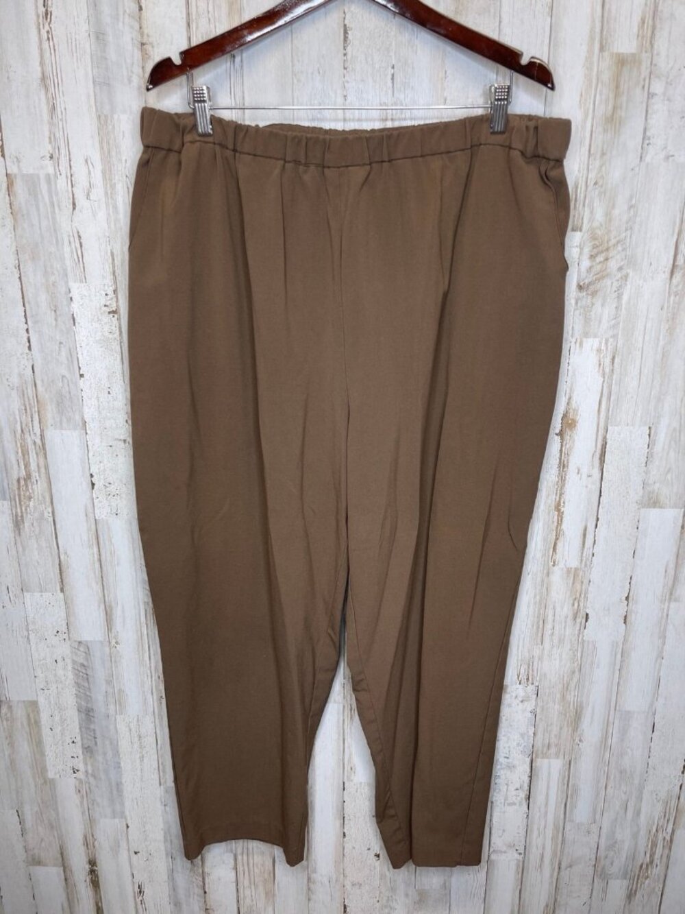Dressbarn size 24w brown pants